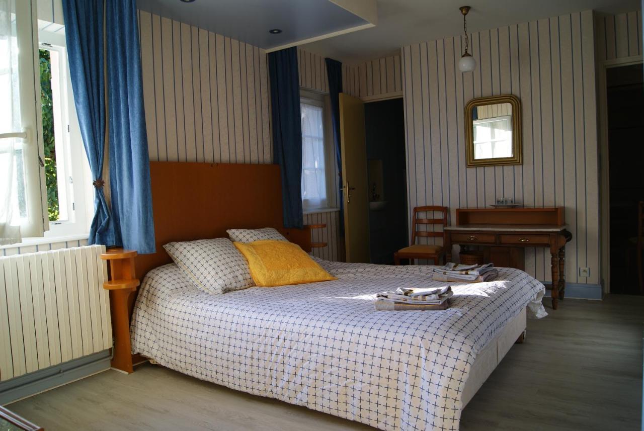 La Valiniere Bed & Breakfast Seur Luaran gambar